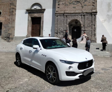 Maserati Levante bianca